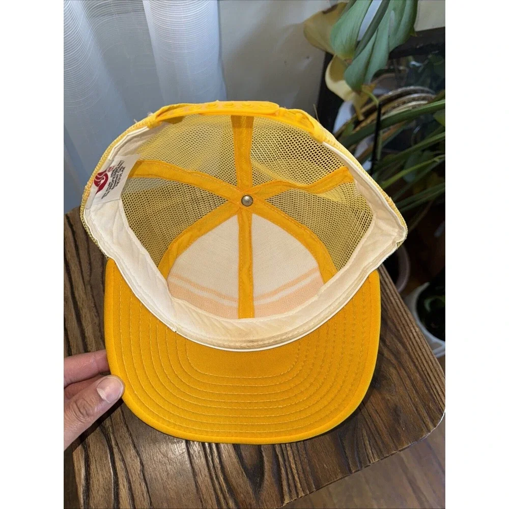 Wyoming Cowboys‎ One Size SnapBack Mesh Trucker Hat